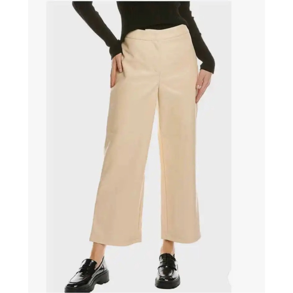 2/$25 NWT AVEC LES FILLES X Bagatelle  Faux Leather Cropped Pants Sz Lg